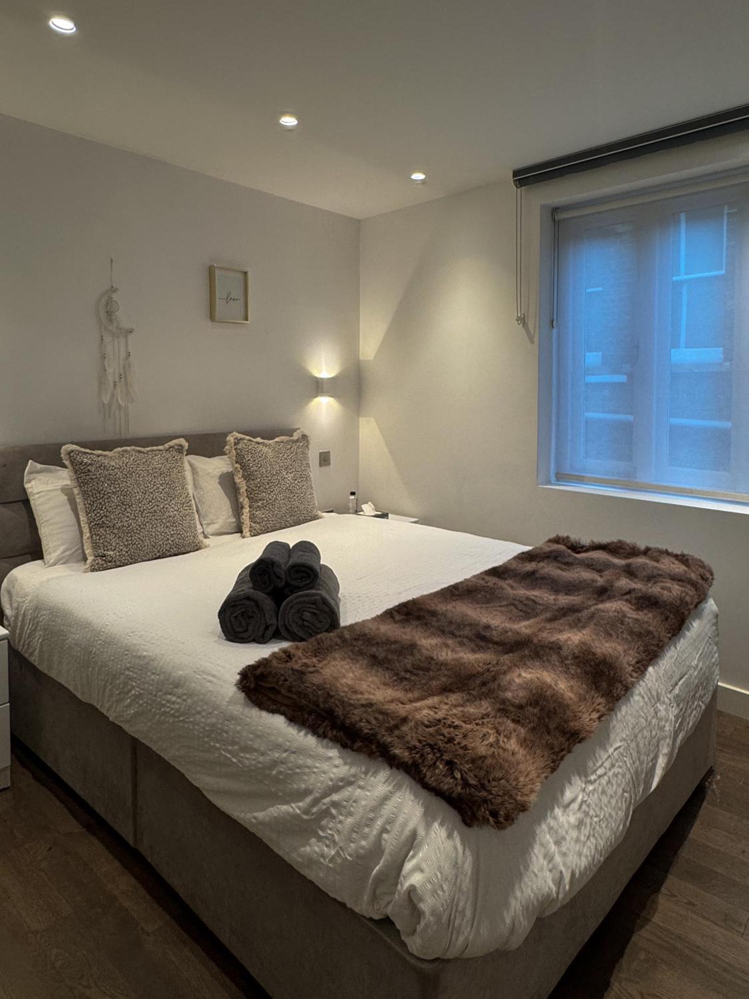 Mayfair 2 Beds Flat Near Bond Street, Opposite Selfridges On Oxford Street ロンドン エクステリア 写真